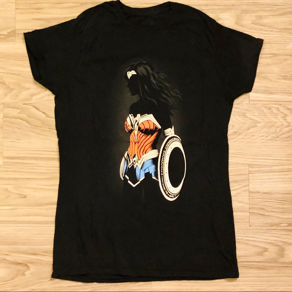 Wonder Woman Graphic T-Shirt